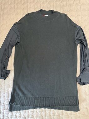 CLOSED Ribbed Knit Sweater in Charcoal Gray with Cotton Cuffed Sleeves.